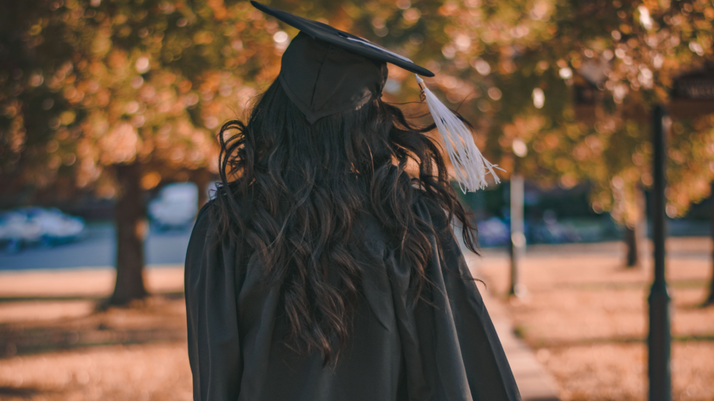 femme à l'université